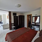 Waterpark Hotel 4*